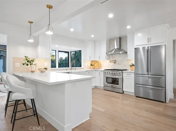 1985 Highland Oaks Dr, Arcadia, CA 91006