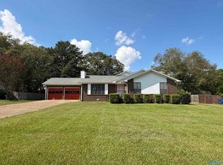 1501 Bobo St, Albertville, AL 35950