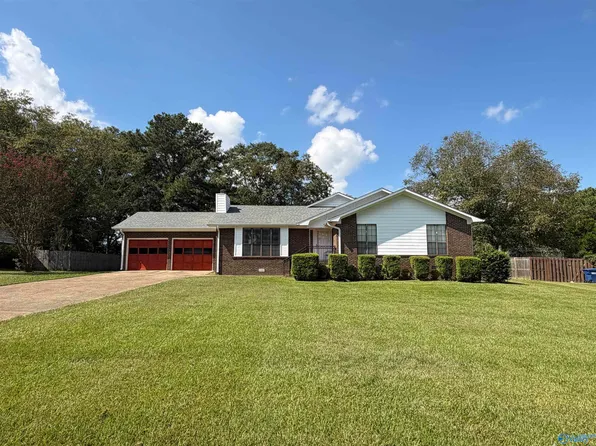 1501 Bobo St, Albertville, AL 35950