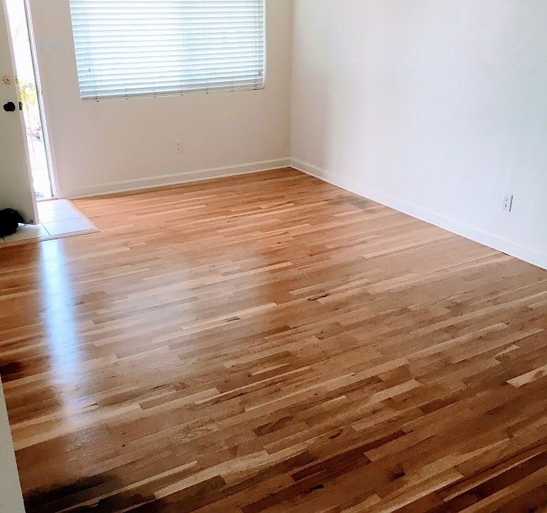 1st image of 3153 Lincoln Ave