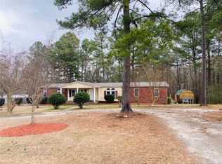 78 Cherry Berry Ln, Sanford, NC 27332