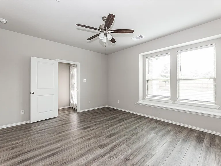 15211 Stuart Bat Cave Ln — Photo 13