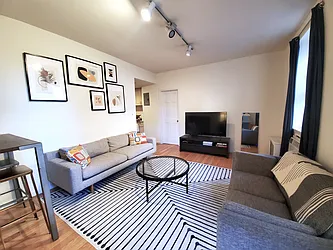 Rented by Teresa Lai, LREB