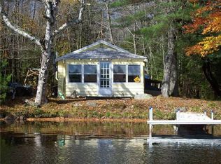 28 Sunshine Ln, Hartland, ME 04943