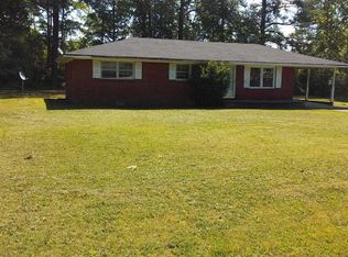 179 Green Meadow Ln NE, Calhoun, GA 30701