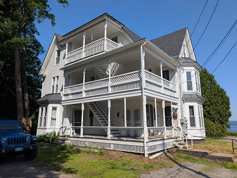 91 Bayview St #3 — Photo 2
