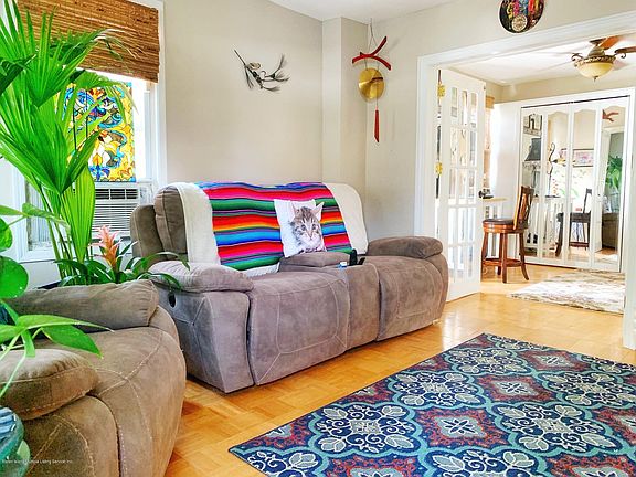 4th image of 96 Sprague Ave