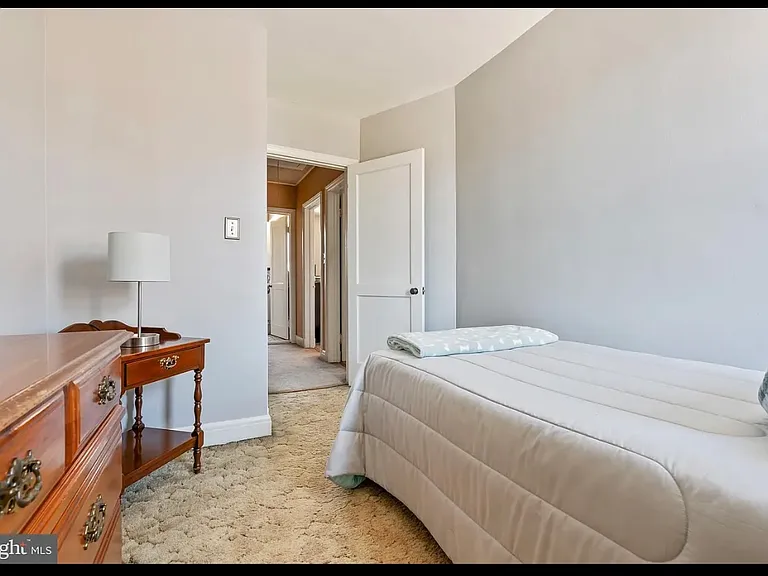 8511 Willow Oak Rd — Photo 4
