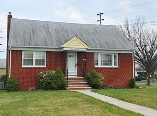 1217 W Curtis St, Linden, NJ 07036