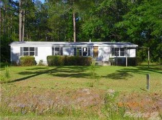 351 S College St, Pembroke, GA 31321