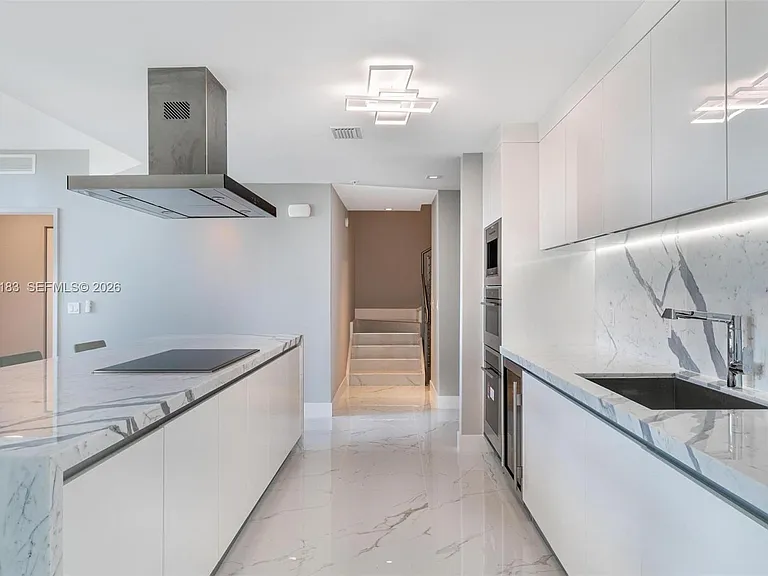 330 Sunny Isles Blvd #5-506 — Photo 13