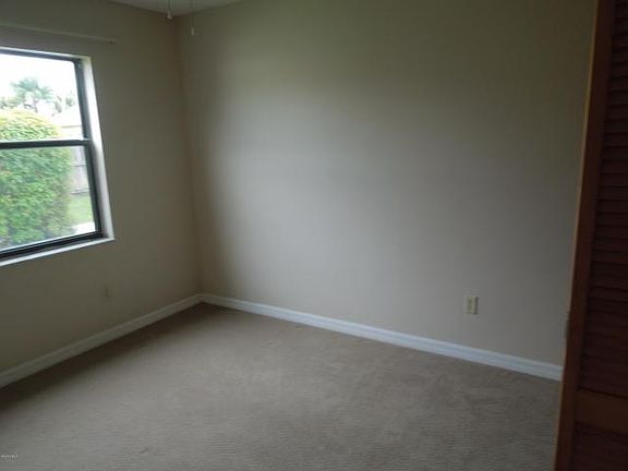 4th image of 2713 Kingdom Ave