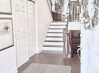 11 Bay Breeze Ct, Manahawkin, NJ 08050