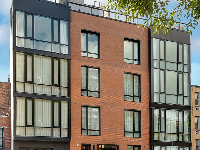 31-18 30th St #4B — Photo 9