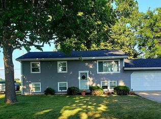 737 N Moselle St, Blue Grass, IA 52726