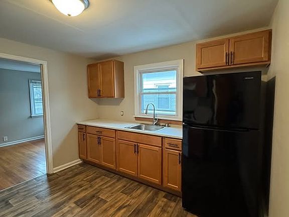 2nd image of 218 W Filbert St APT 4