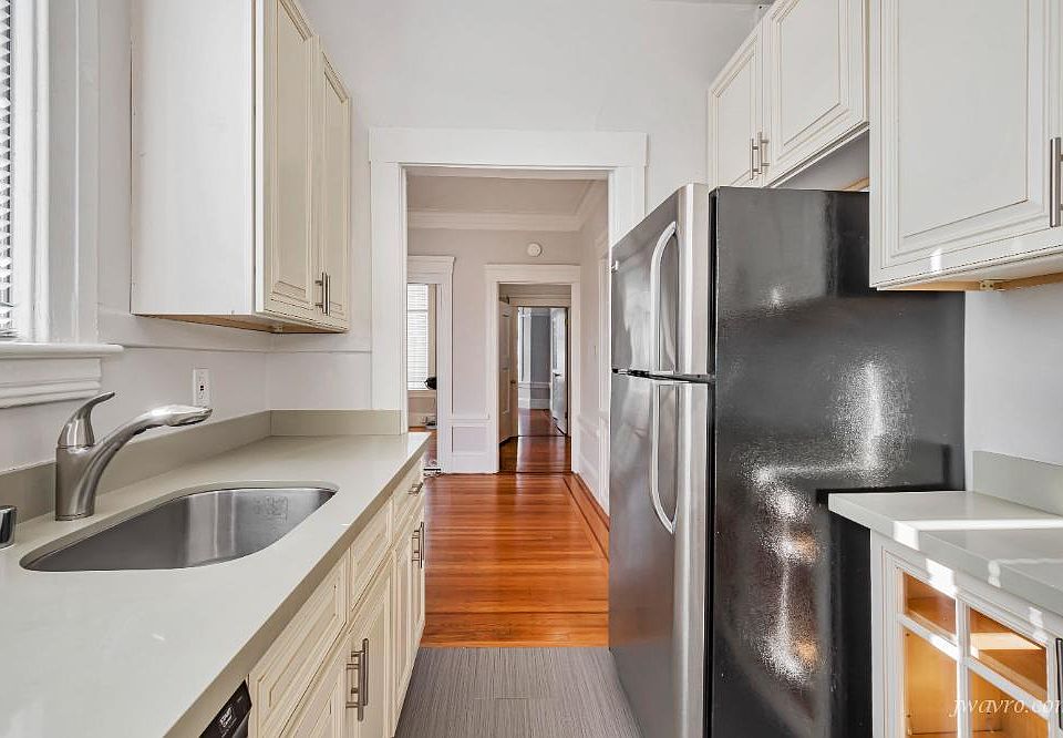 1st image of 1250 Taylor St #12J