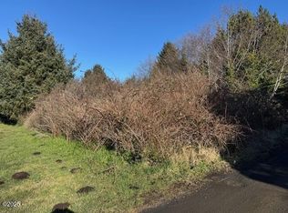 Tl141223bc Salmon St, Yachats, OR