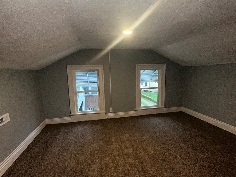 17 Francis Pl NW — Photo 10
