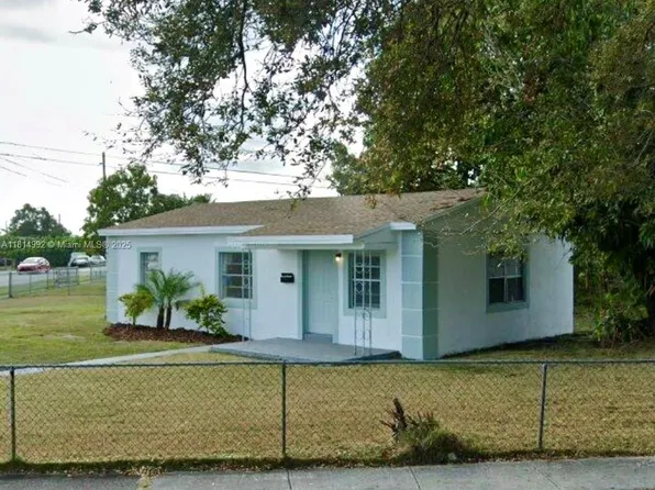 14780 Harrison St, Miami, FL 33176