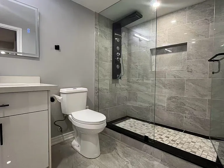 391 Peter Rupert Ave #BASEMENT — Photo 10