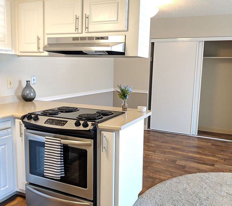1st image of 4942 Stamas Ln APT 2