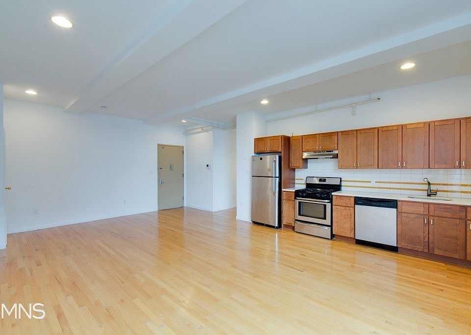 1st image of 97 Grand Ave APT 1B