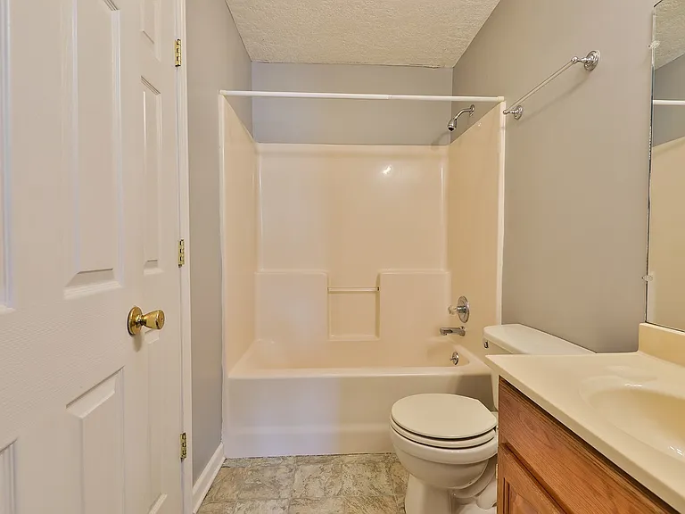 579 Baker Rd — Photo 9