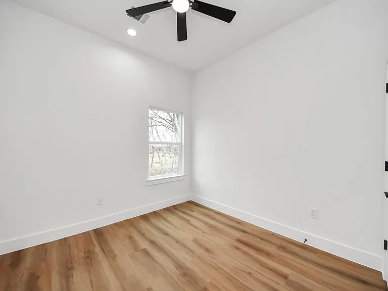 3535 Amos St — Photo 36
