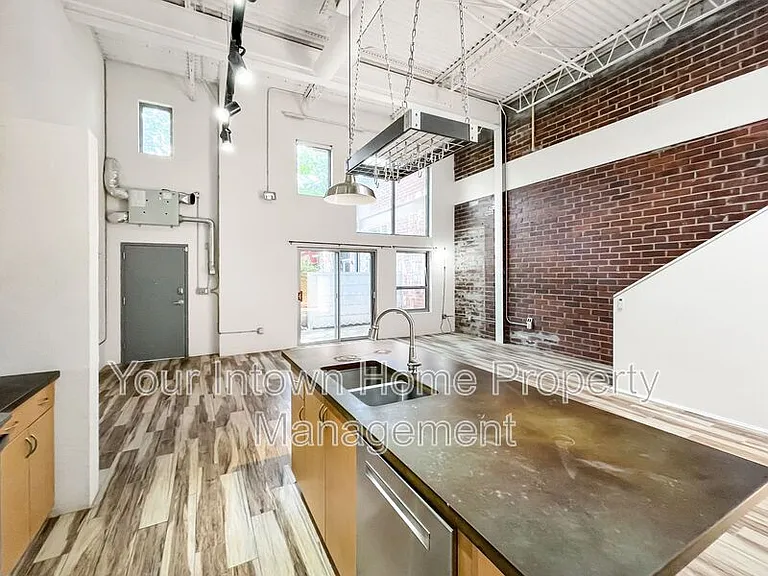 195 Arizona Ave NE #117 — Photo 12