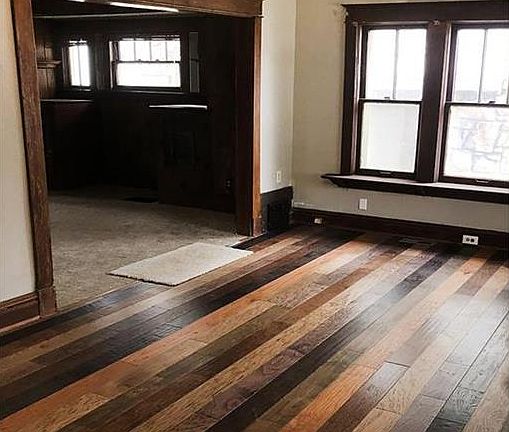3rd image of 115 N Lawn Ave