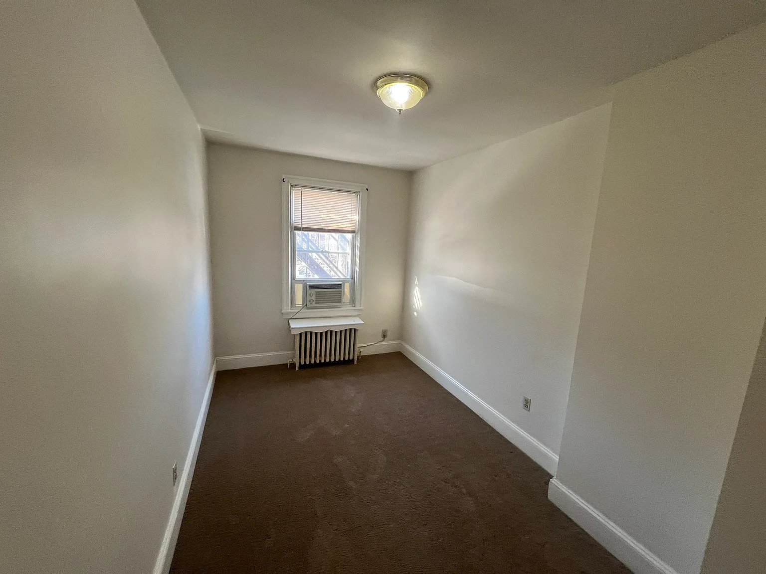 42 Owen Avenue — Photo 4