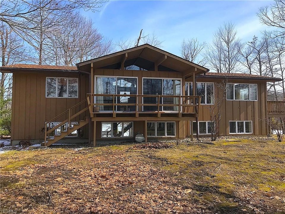 1st image of 2404 Creek Pt