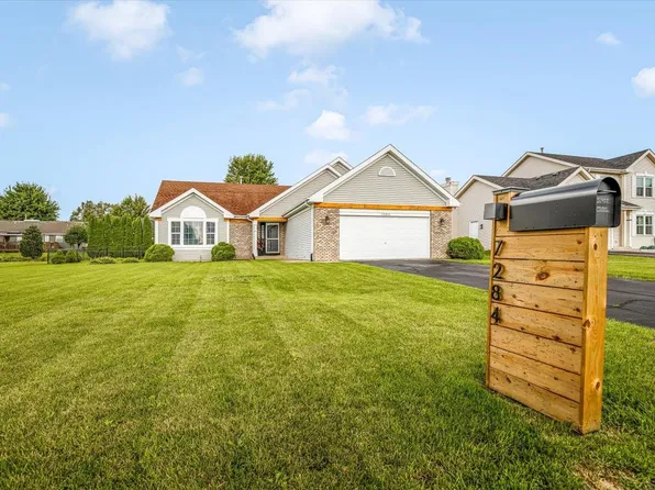 7284 Thomas Dr, Loves Park, IL 61111