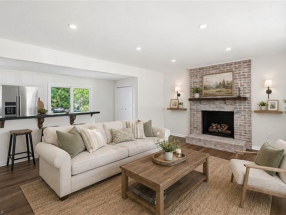 5th image of 5595 Murray Rd