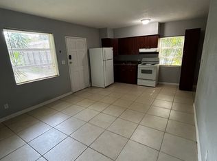 301 SW 8th St APT 3, Fort Lauderdale, FL 33315