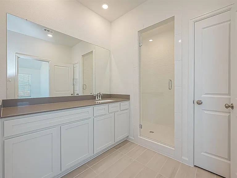 5402 Holly Haven Ct — Photo 33