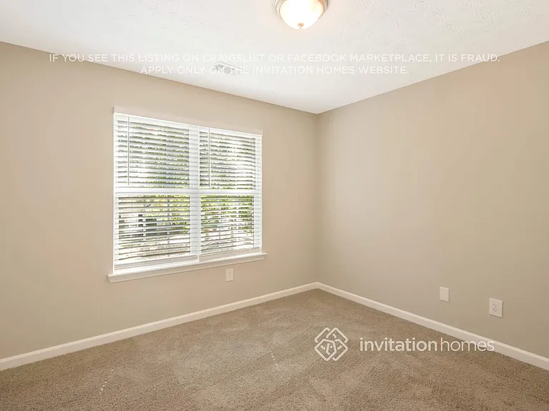 55 Dairyland Dr — Photo 13