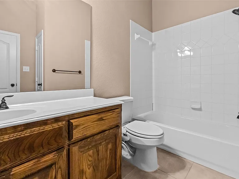 1731 Teakwood Dr — Photo 14