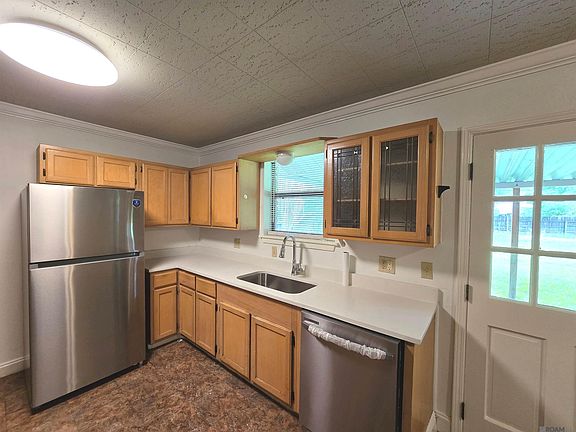 4th image of 2351 Sweetleaf St