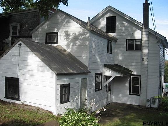 4th image of 23 Church St