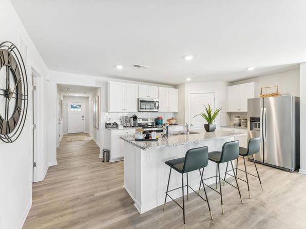 1169 Retreat Cir #13
