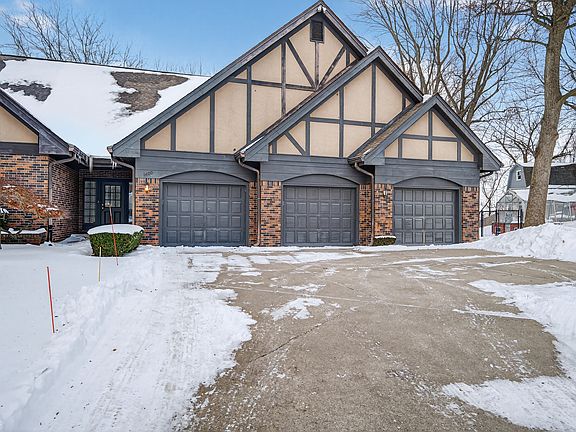 3rd image of 1400 Kirk Row