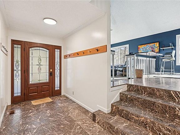 2nd image of 9485 Martin Rd