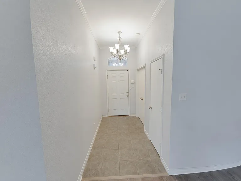 501 Denise St — Photo 16