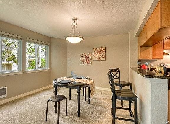 4th image of 12032 100th Ave NE APT L301
