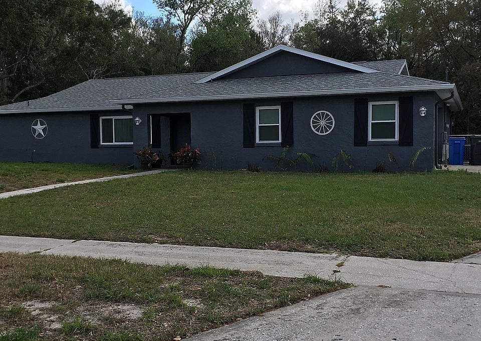 1st image of 12318 Kelly Ln