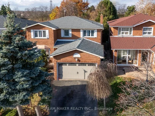 4272 Wakefield Cres, Mississauga, ON L5C 4M4