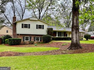 1115 Hilltop Dr, Griffin, GA 30224