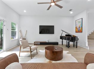 6747 Peerless St, Houston, TX 77021